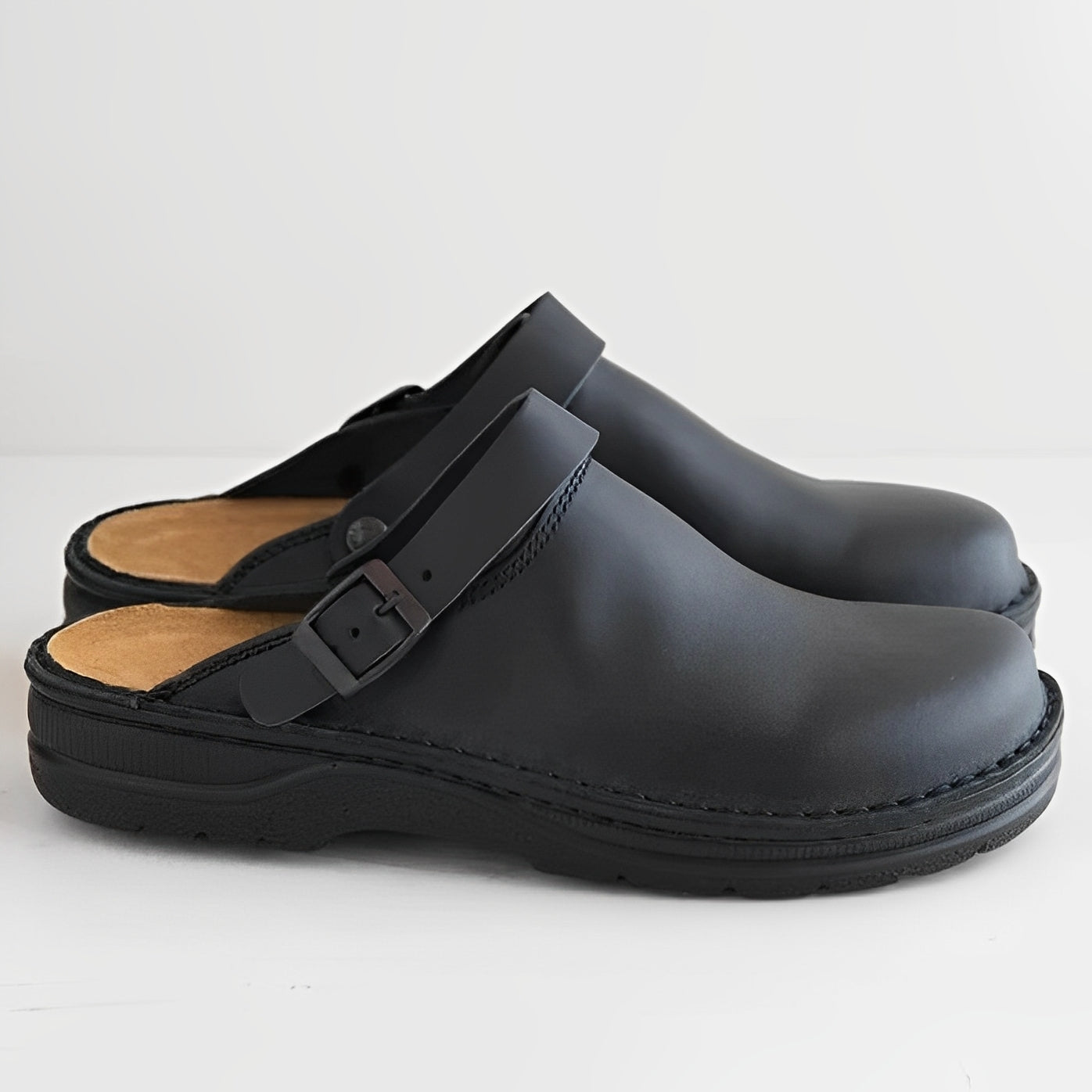Devin - Papuci de piele confortabili pentru bărbați
