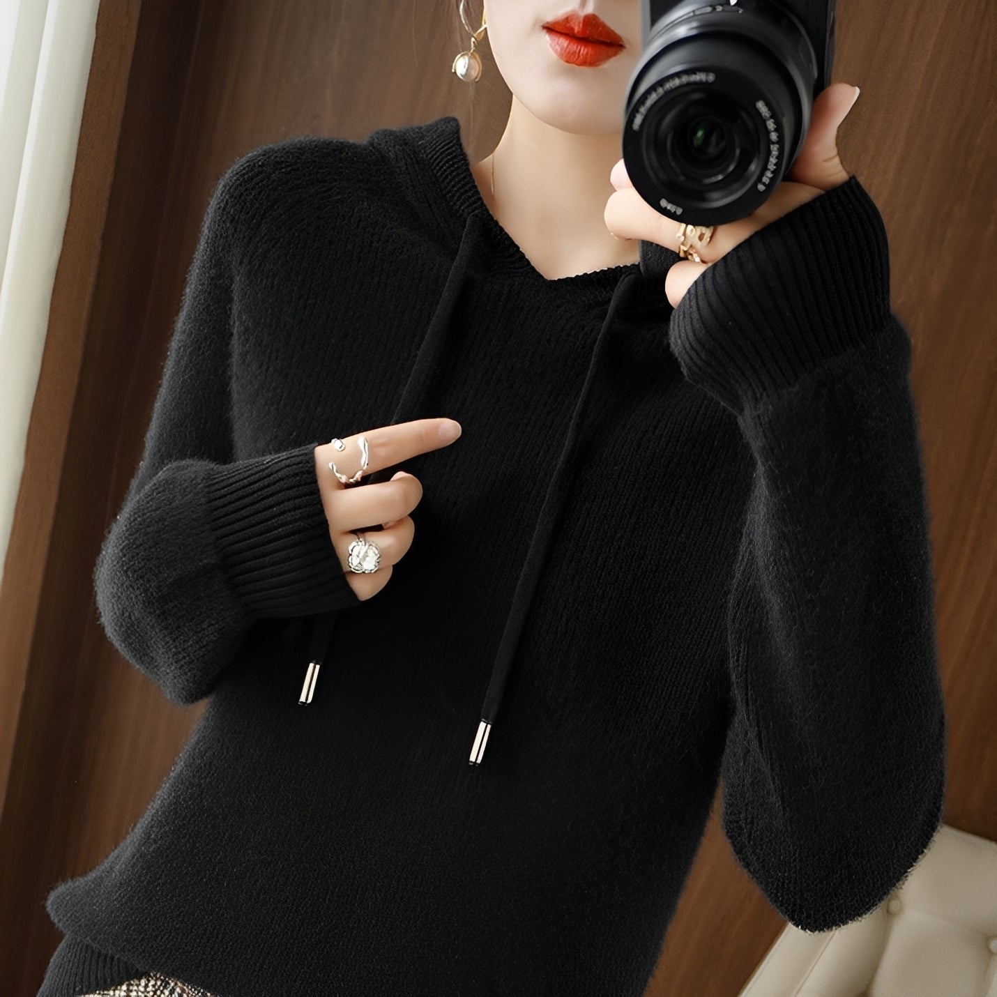 Bonnie - Hanorac stilat din tricot de lână pentru femei