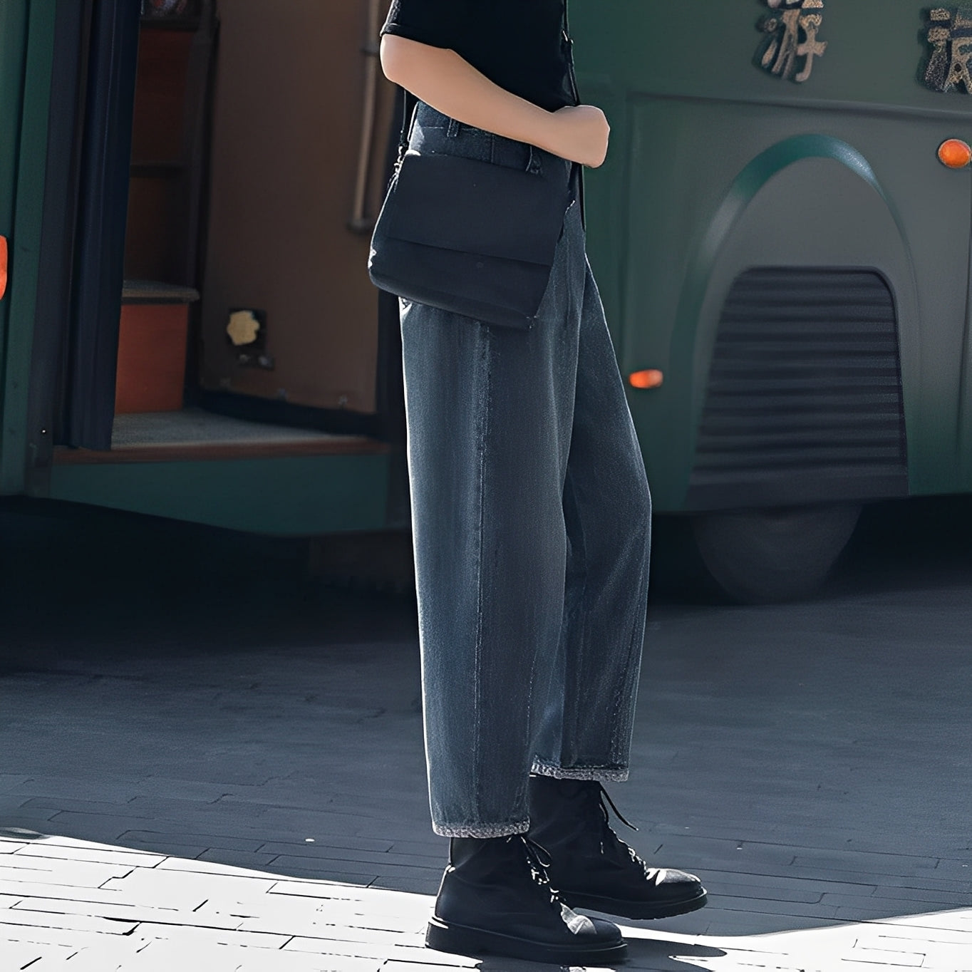 Shirlee - Pantaloni din denim stilați cu talie înaltă pentru femei