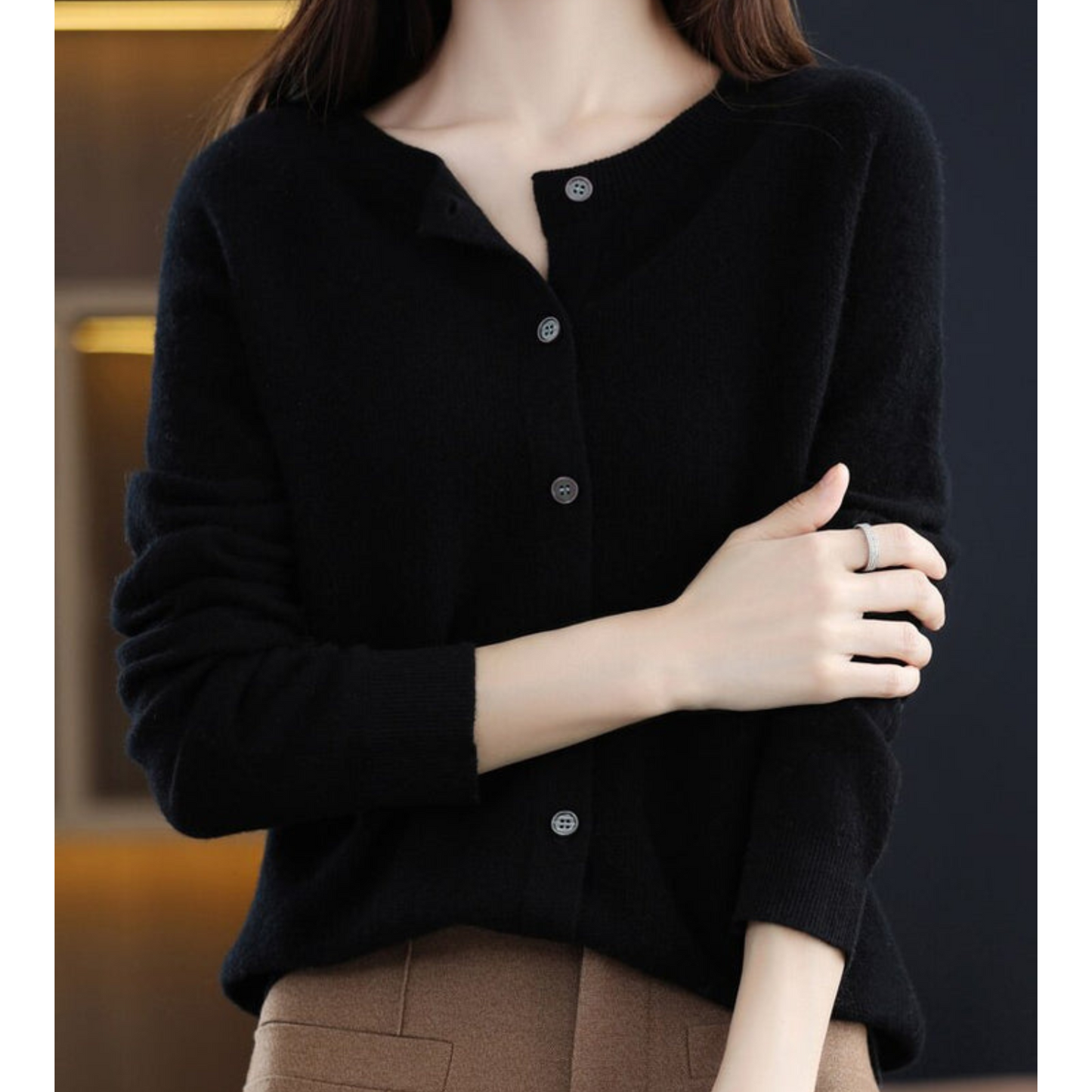 Mariví - Cardigan elegant cu guler rotund din lână