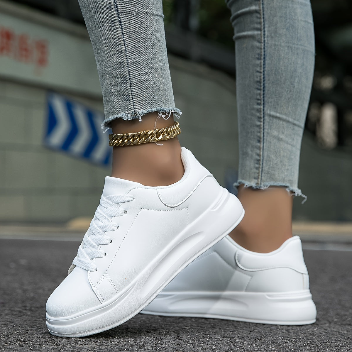 Romy – Adidași din piele albă în look curat