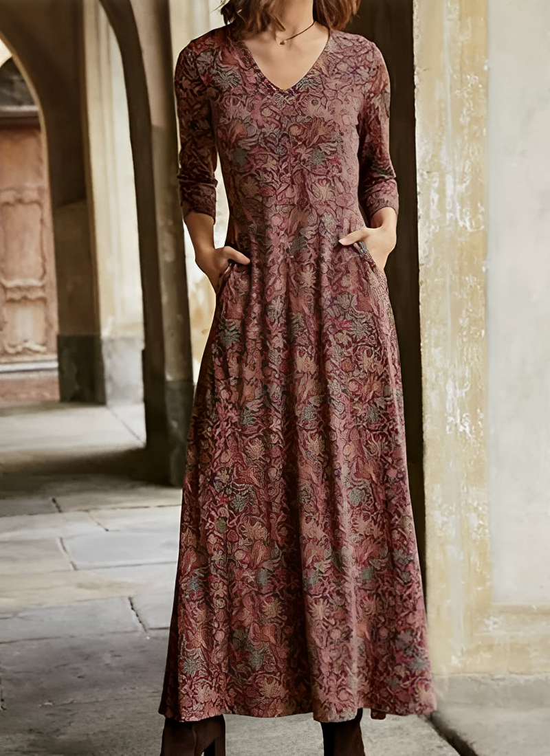 Bernadine - Rochie lungă cu mâneci lungi și model pentru femei