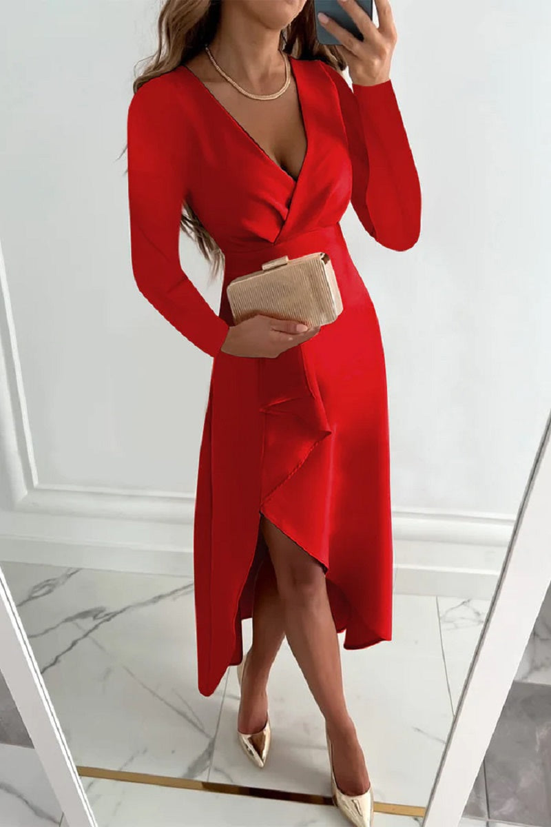 Cherry – Rochie plisată monocromă, perfectă pentru ocazii speciale