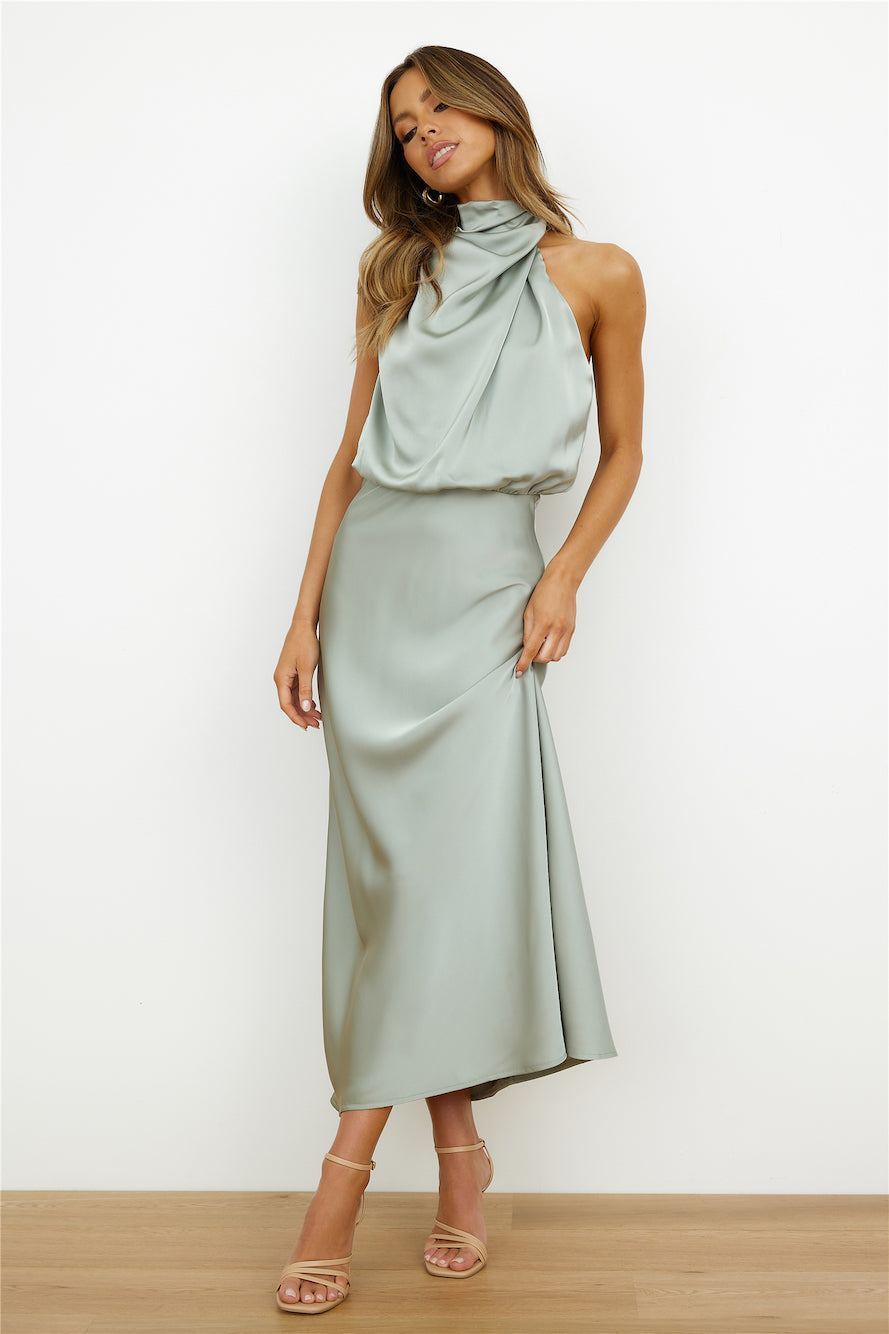Elianna – Rochie midi elegantă cu decolteu asimetric