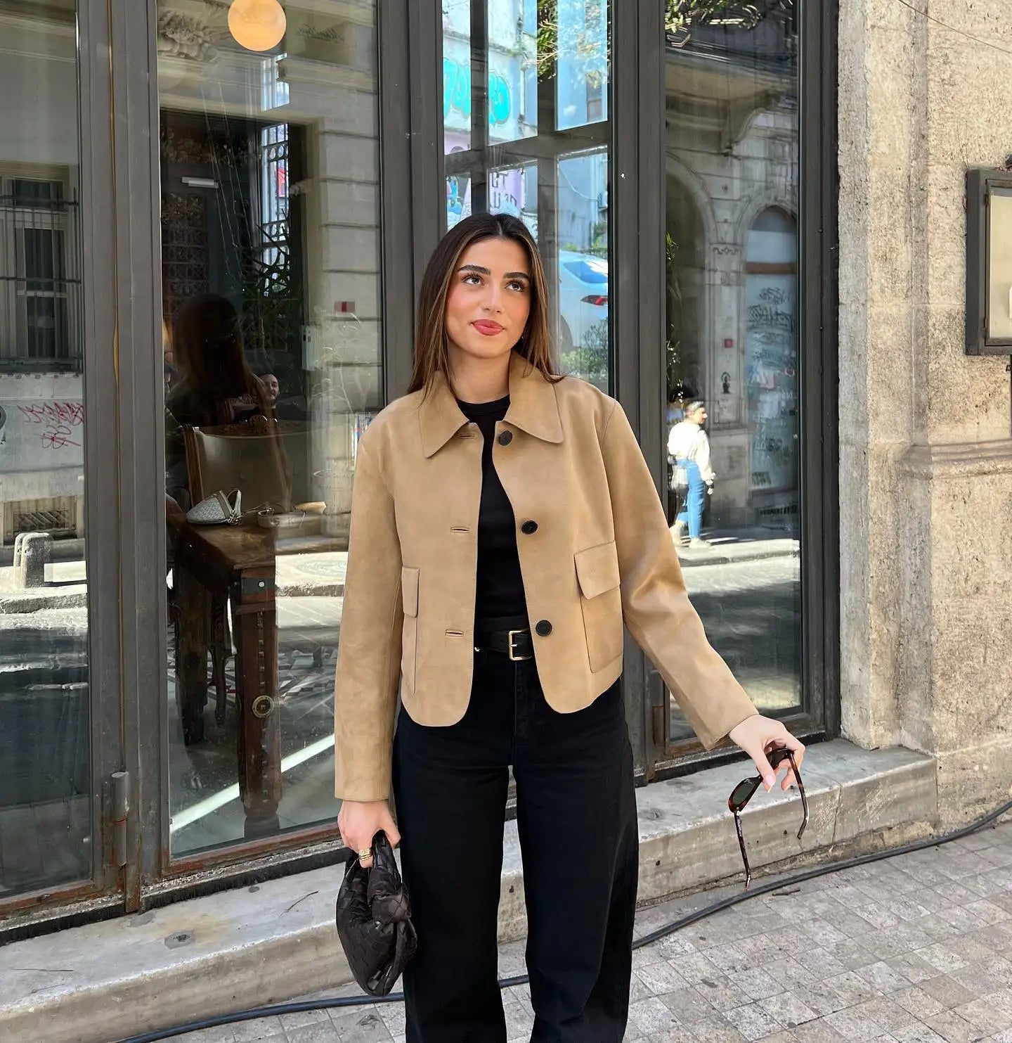 Lena – Jachetă scurtă din piele întoarsă cu închidere cu nasturi