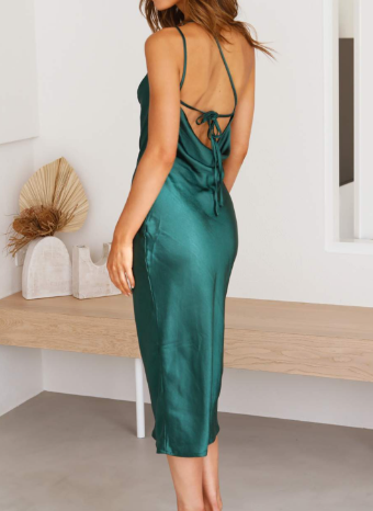 Sheena - Rochie Midi din Satin cu Design Elegant pe Umeri