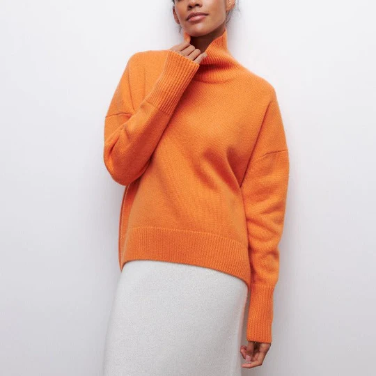Hortencia - Pulover oversized cu guler înalt din bumbac