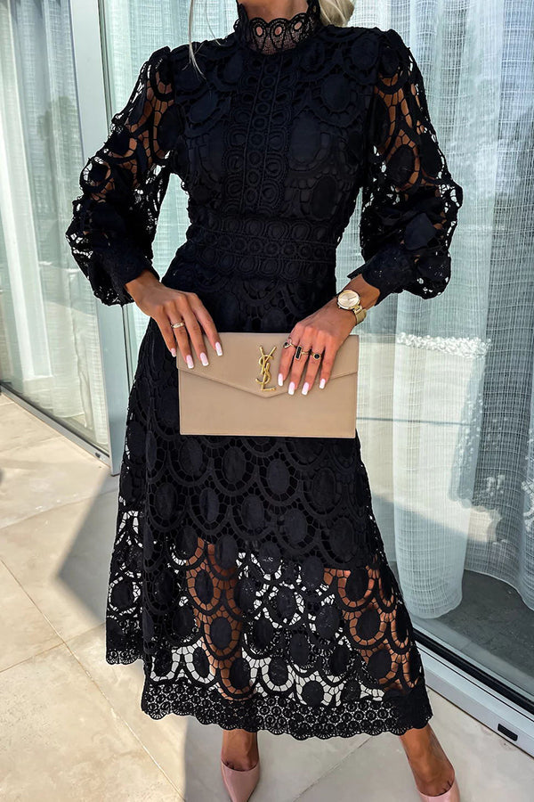 Elizabeth - Rochie Elegantă din Dantelă cu Guler Înalt