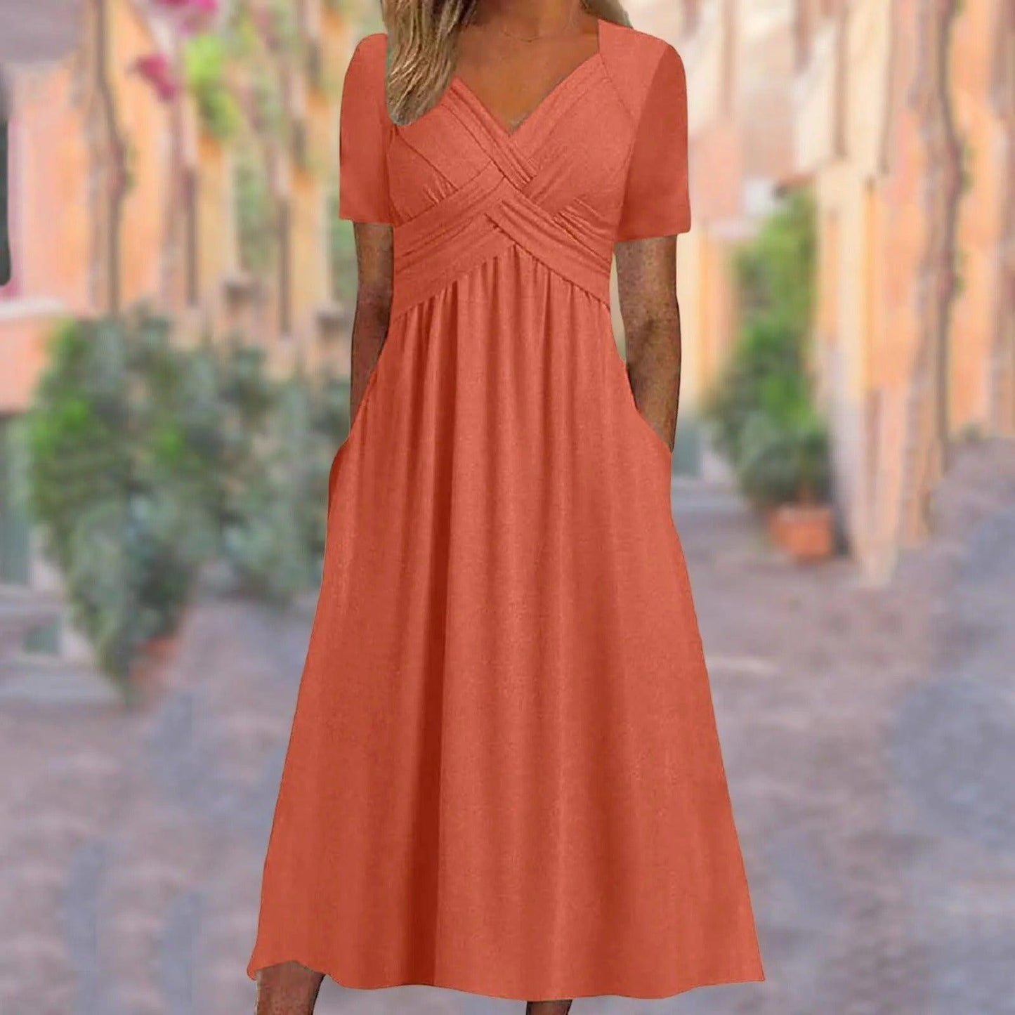 Norah – Rochie lungă cu croială elegantă