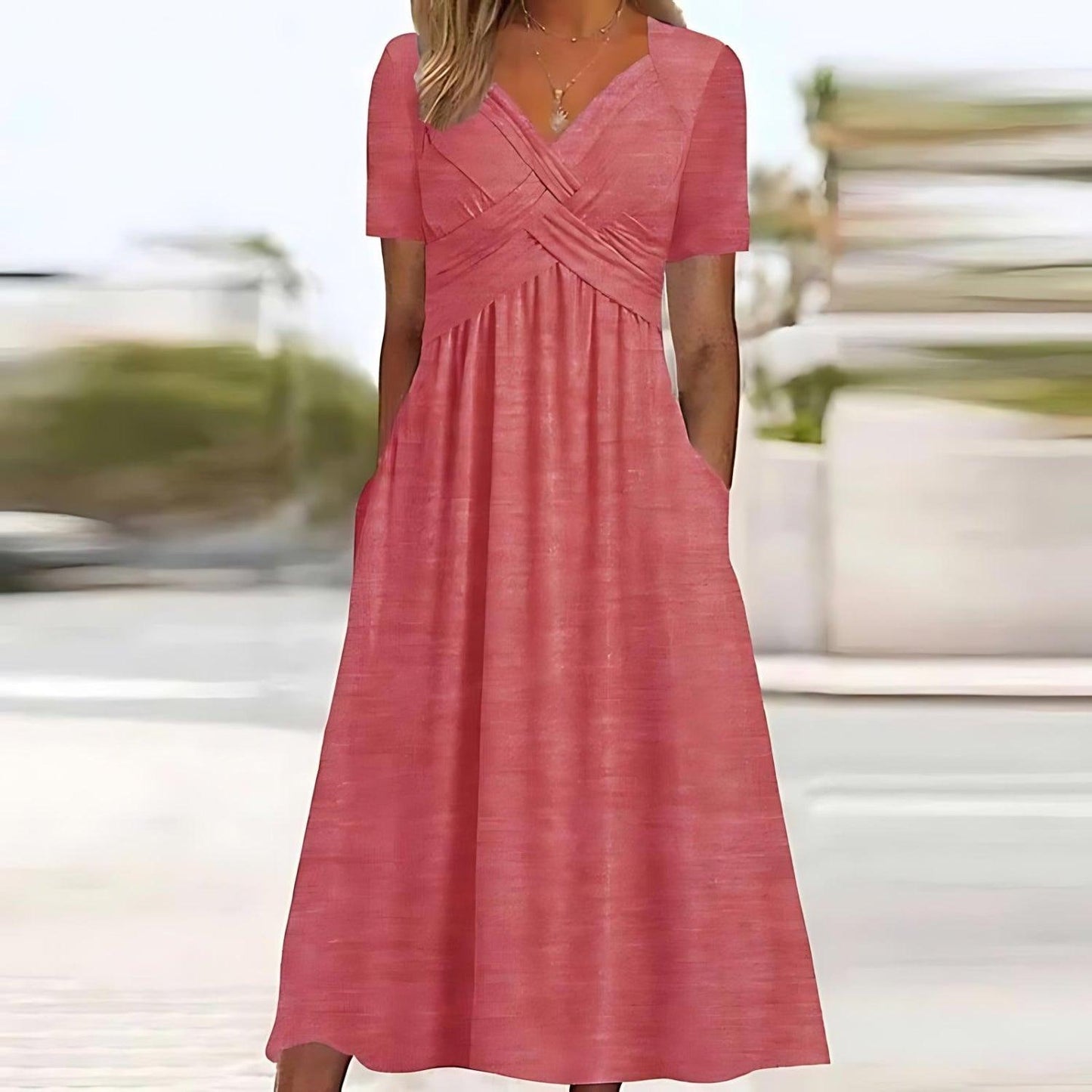 Norah – Rochie lungă cu croială elegantă