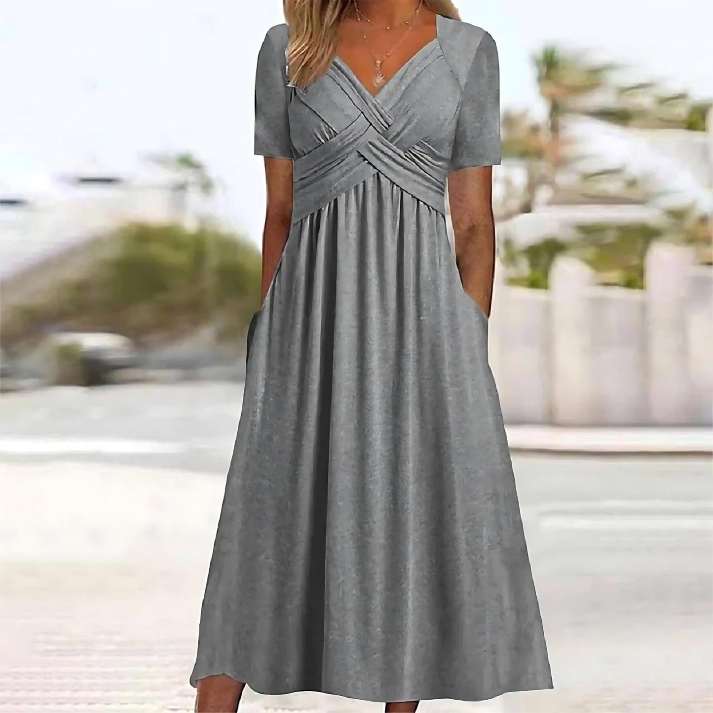Norah – Rochie lungă cu croială elegantă