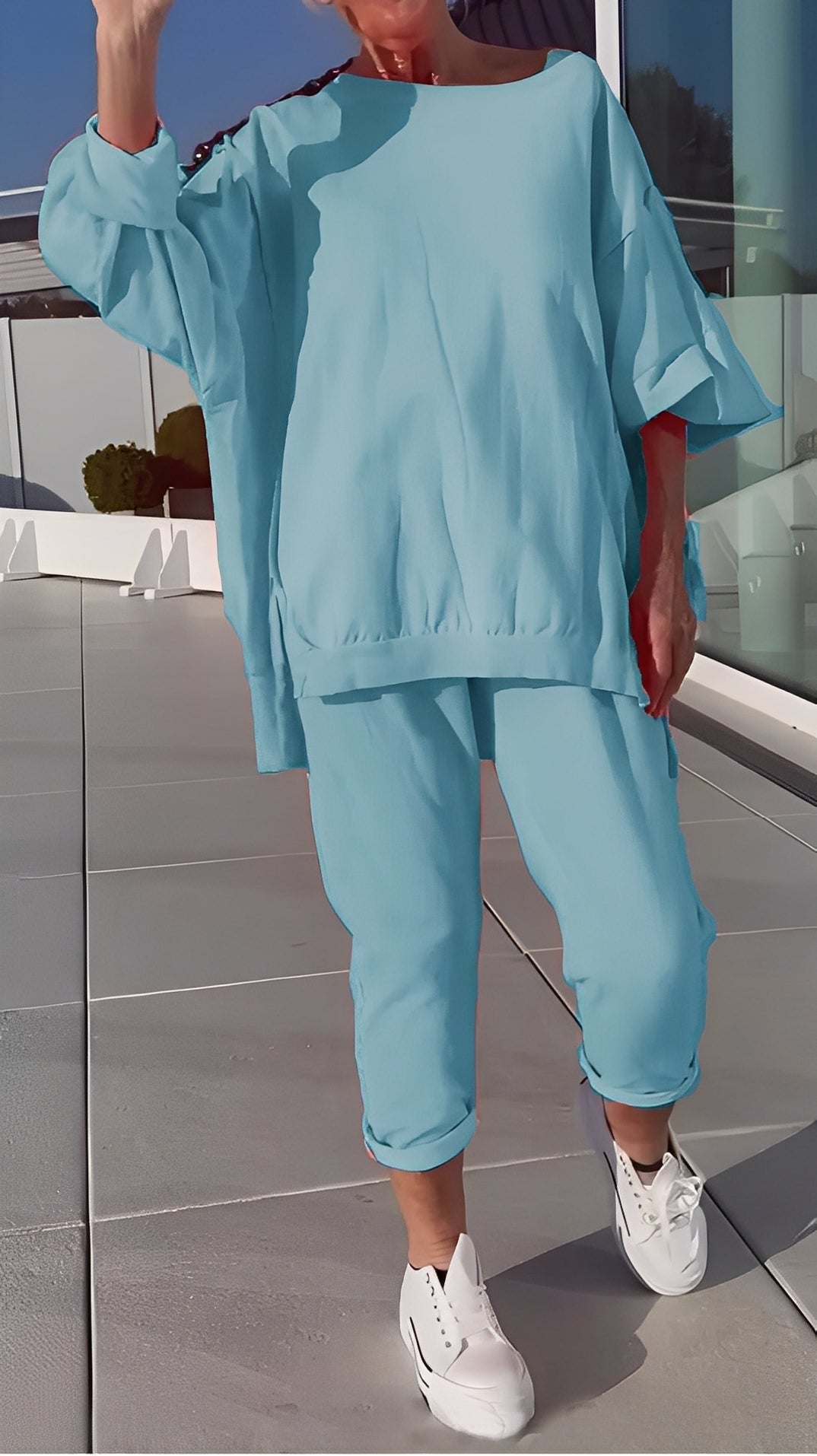 Eleanore - Set lejer din tricou slab și pantaloni pentru femei