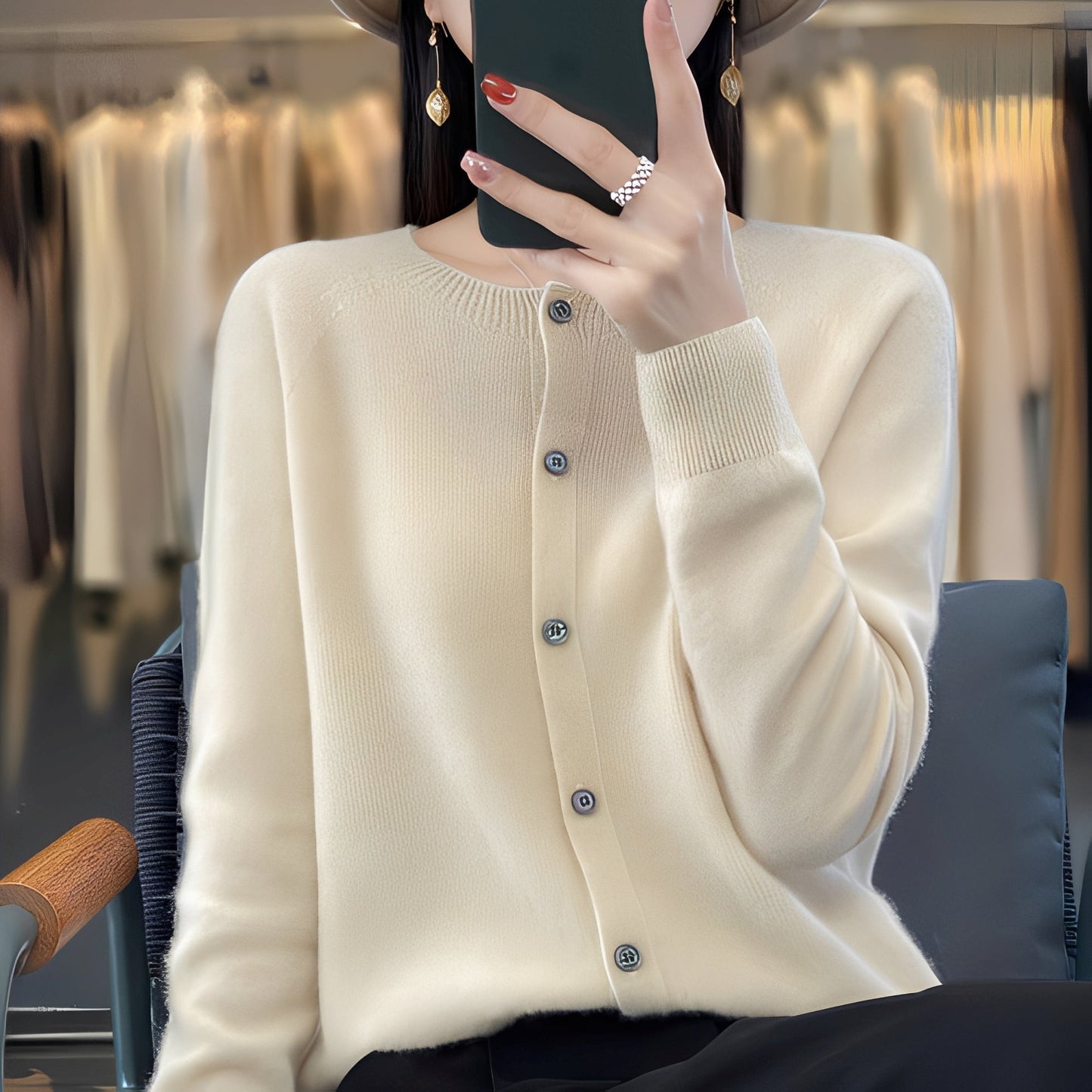 Haydée - Cardigan elegant cu nasturi pentru femei
