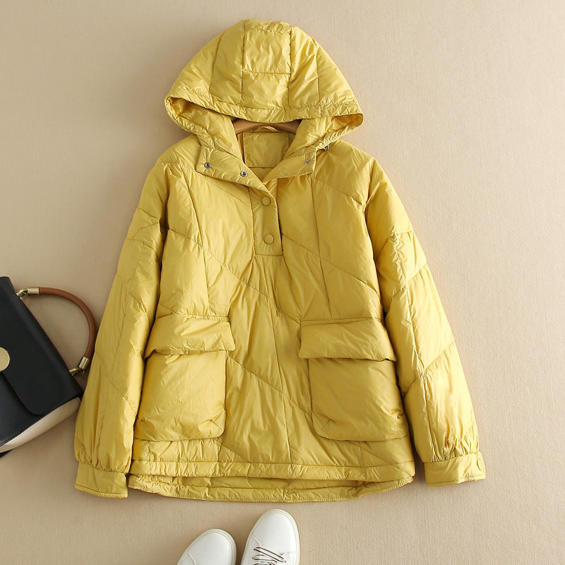 Amery - Haină de puf lejeră și colorată cu glugă pentru femei