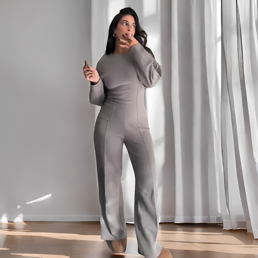 Calie - Set de două piese la modă și elegant pentru femei