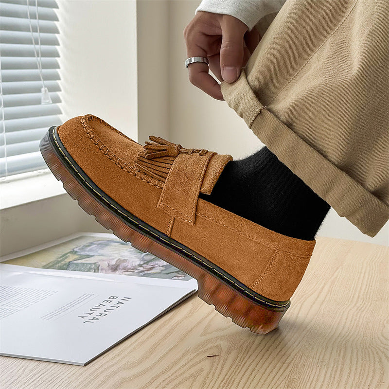 Milton - Moderne Wildleder-Slipper mit Quasten für Herren