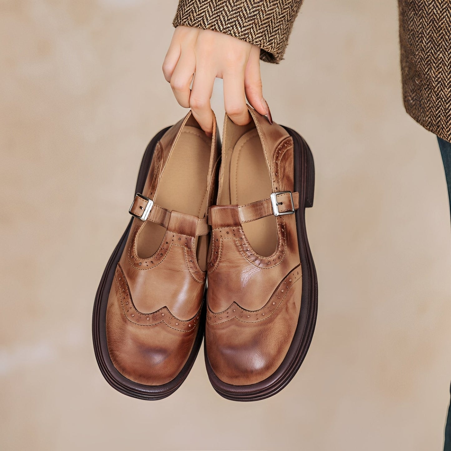 Erika - Pantofi retro din piele groasă pentru femei