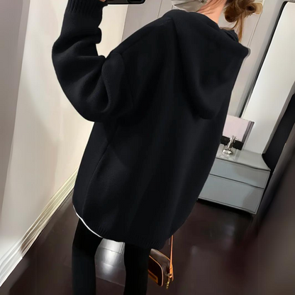 Emelia - Hanorac lejer cu design Smiley pentru femei