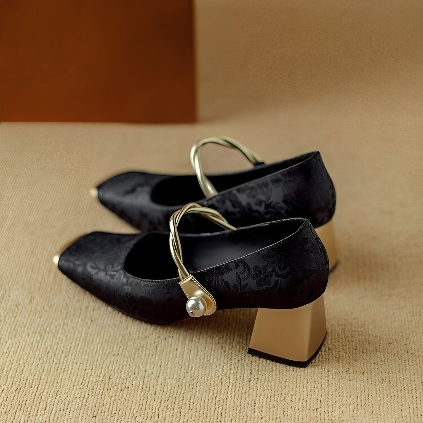 Rhonda - Eleganți pantofi de lux cu toc pătrat cu embosare pentru femei