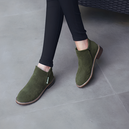Chantelle - Elegante Botine din Piele Întoarsă pentru Femei