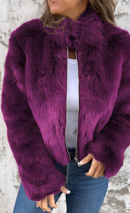 Amanda - Mantie de pluș la modă pentru femei