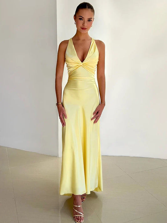 Marlene – Rochie de seară din satin cu guler halter