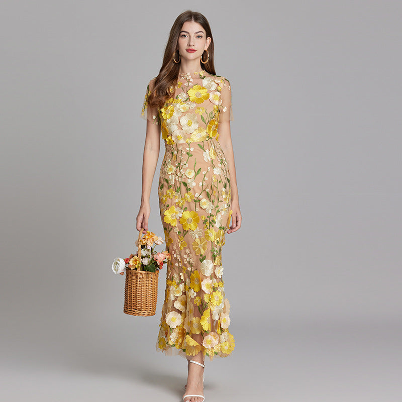 Andrea – Rochie maxi transparentă cu broderie delicată