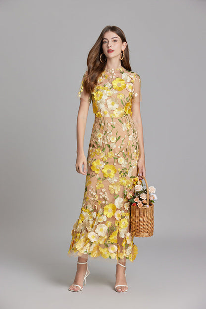Andrea – Rochie maxi transparentă cu broderie delicată