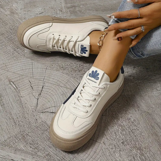 Naomi - Adidași de damă cu platformă în design retro