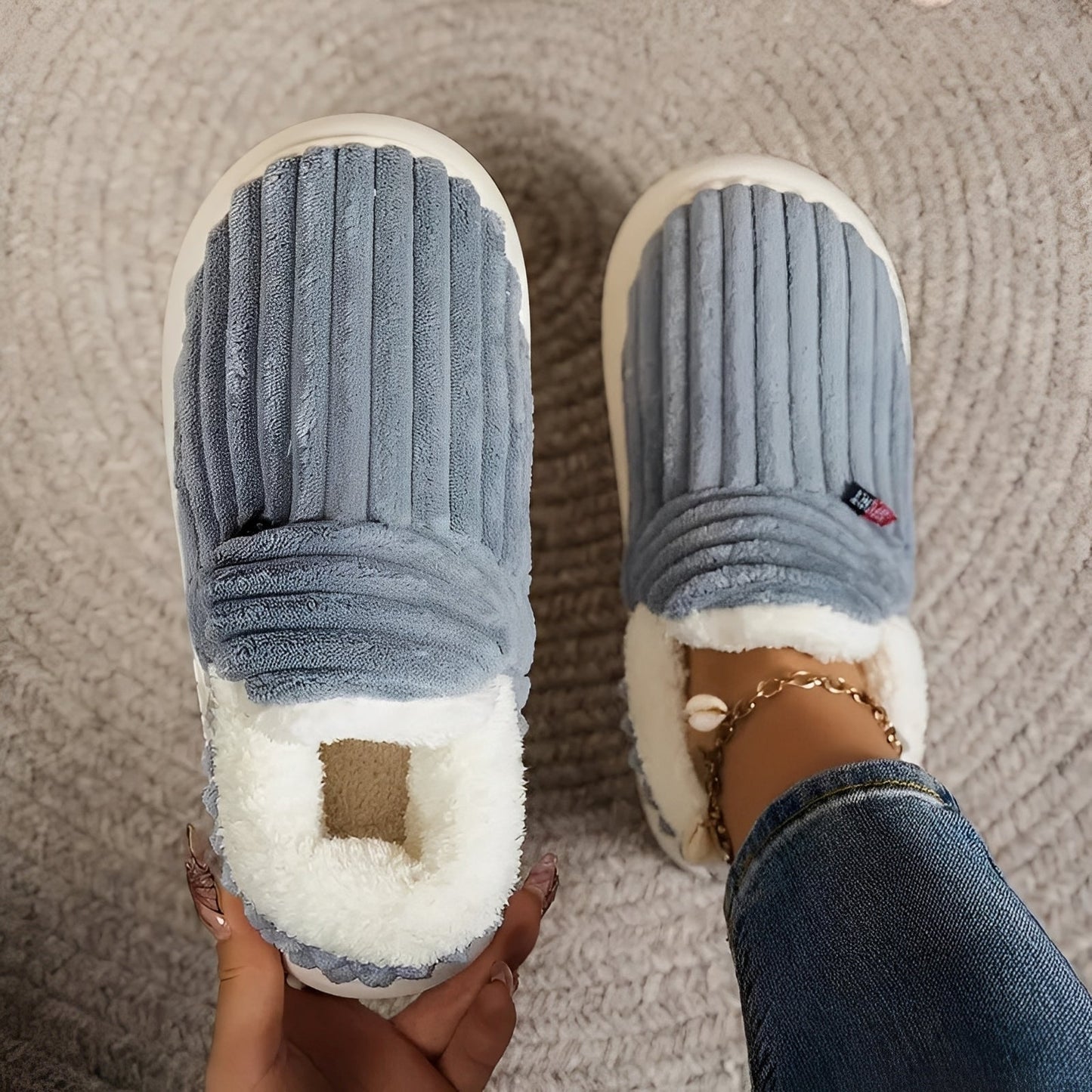 Angèle - Încălțăminte moale și călduroasă pentru femei