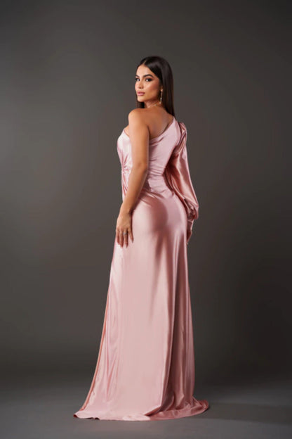 Florence – Rochie satinată cu un umăr gol, elegantă și rafinată