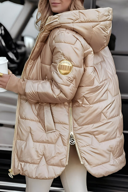 Georgina - Manta elegantă de puf cu glugă pentru femei