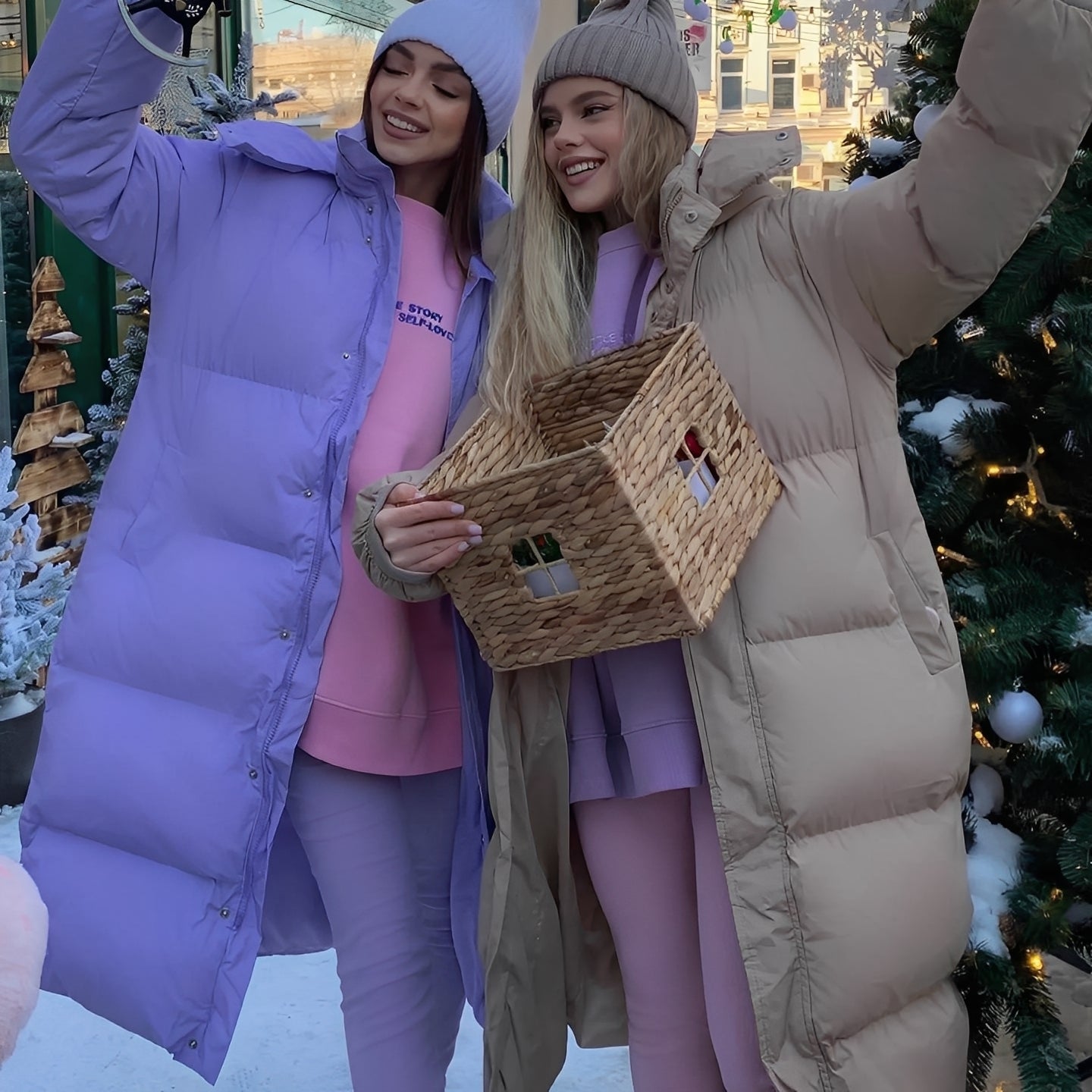 Jacquelyn - Jachetă lungă stilată cu glugă pentru femei