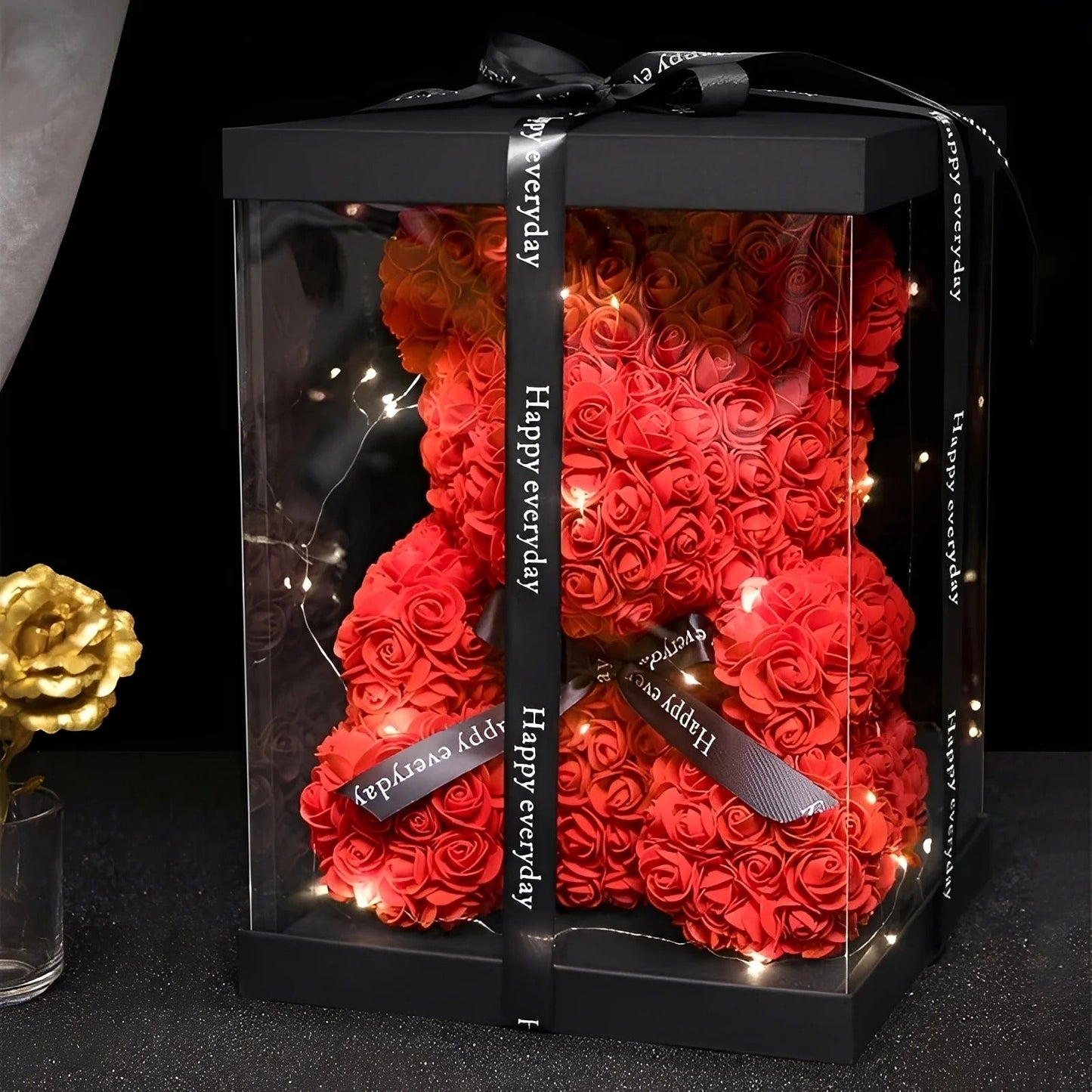 Teddie - Ursuleț romantic din trandafiri cu cutie cadou cu LED pentru Ziua Îndrăgostiților