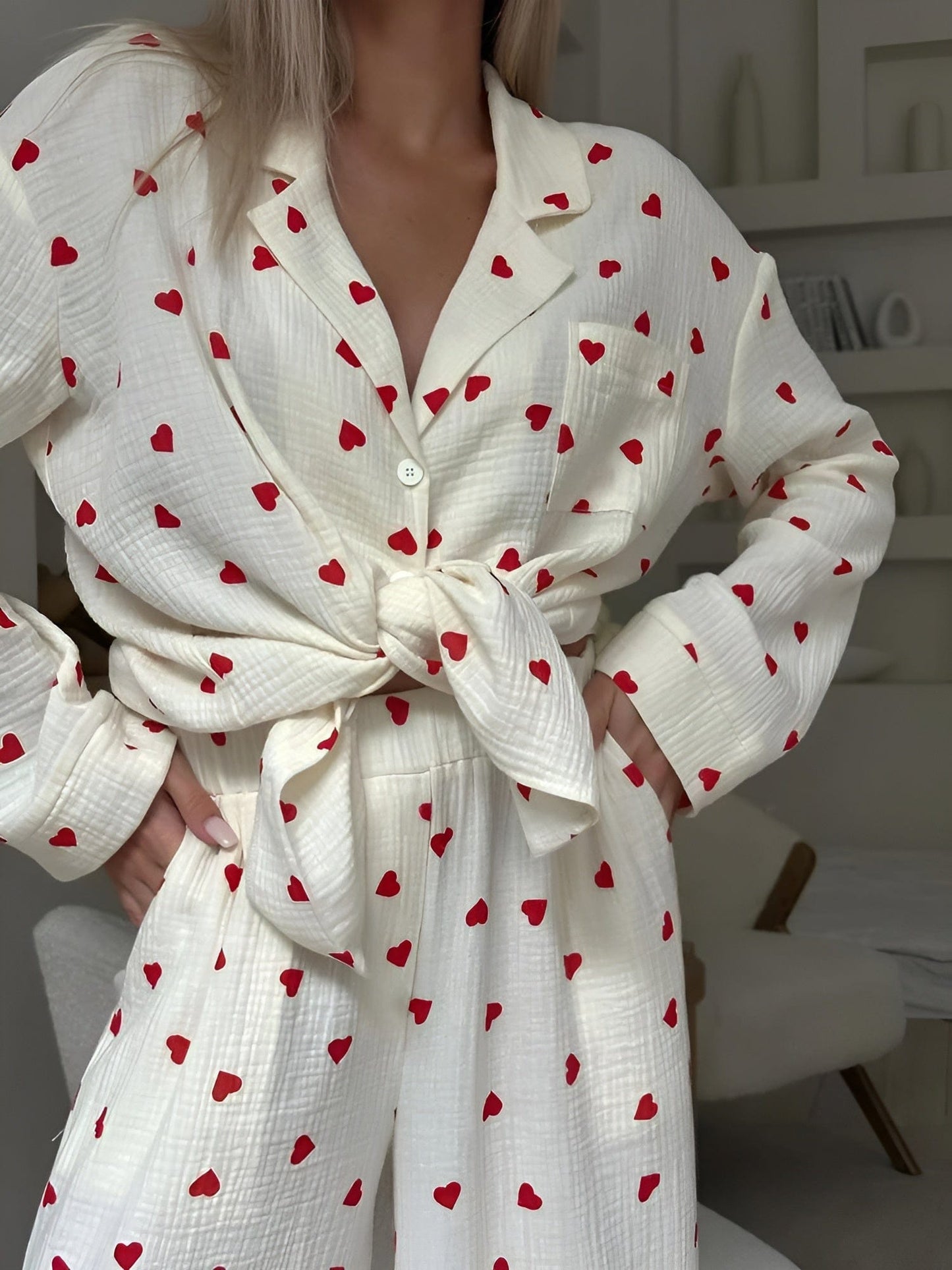 Lola – Pijama elegant cu motive inimioare