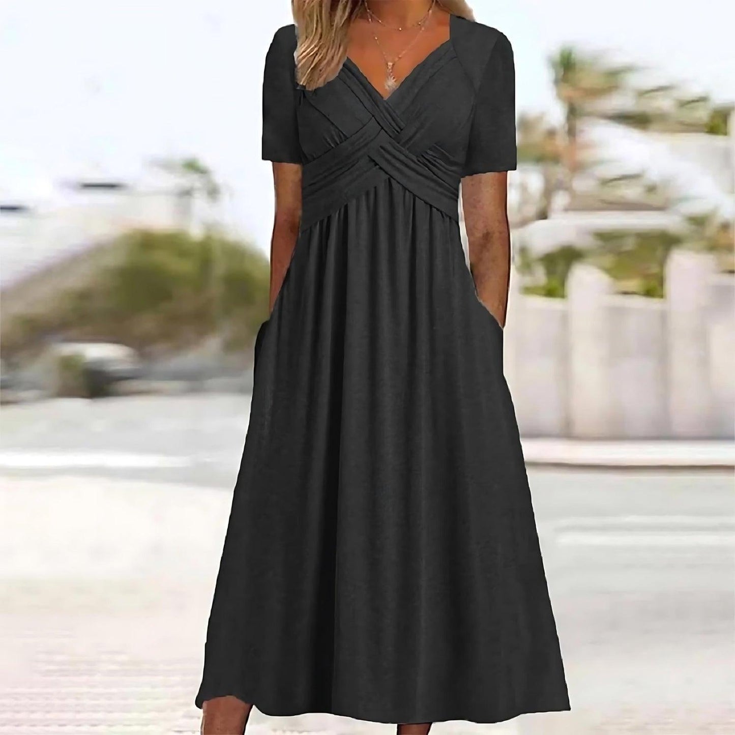 Norah – Rochie lungă cu croială elegantă